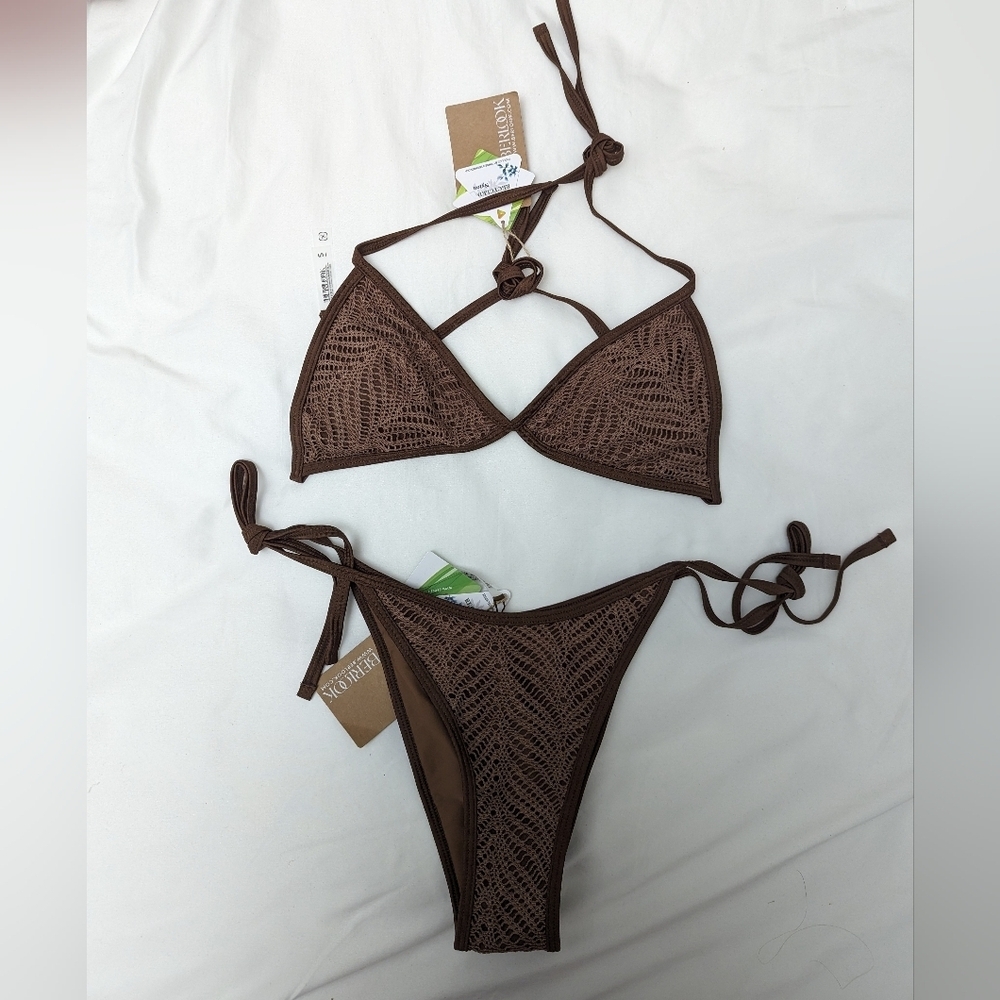 Berlook / BNWT /  Brown Crochet Halter Triangle Bikini - Picture 2 of 4